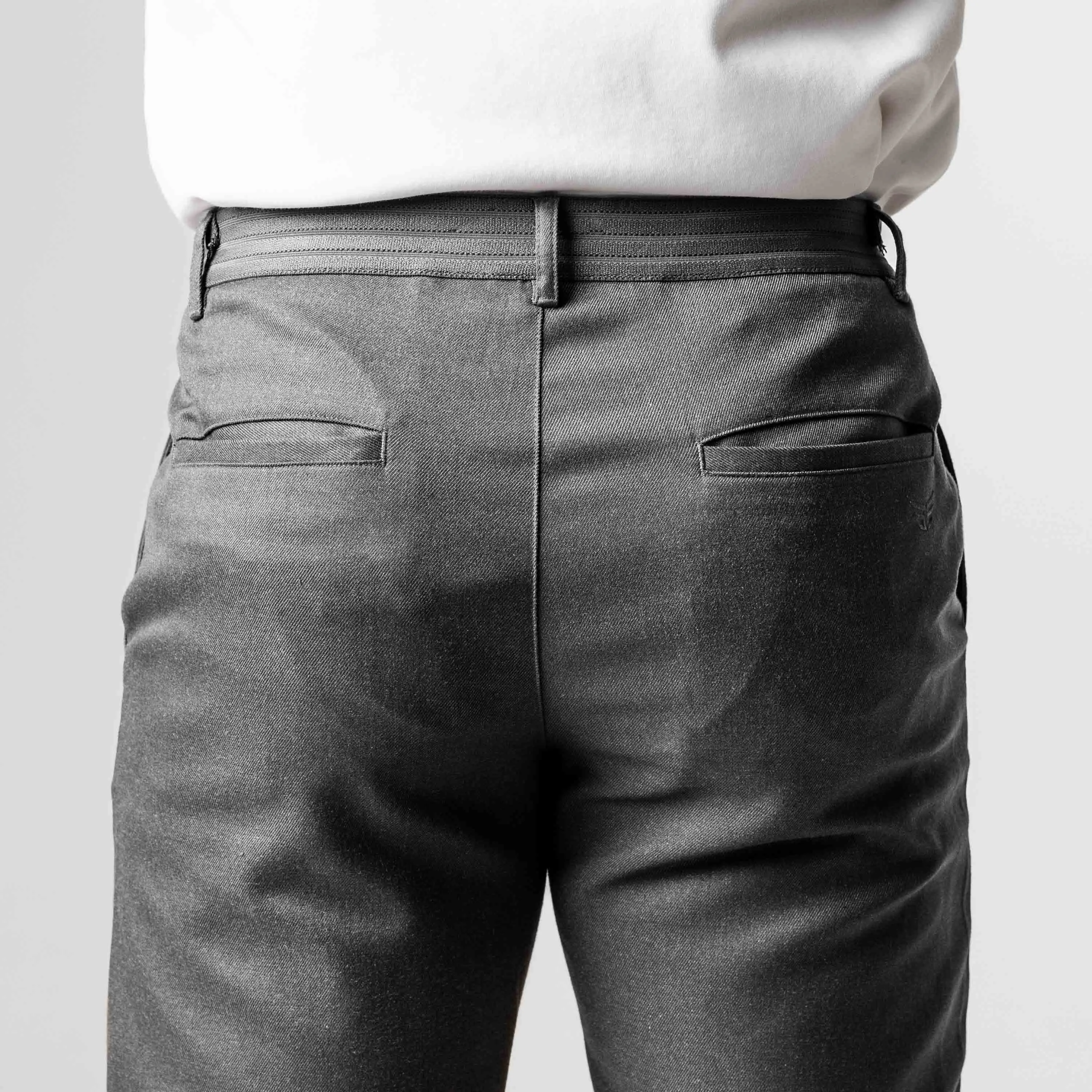 Active Chinos V2 - Carbon Grey