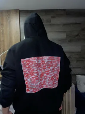 Black Lipstick Kisses Printed Y2K Oversized Streetwear Pullover Hoodie For Men's