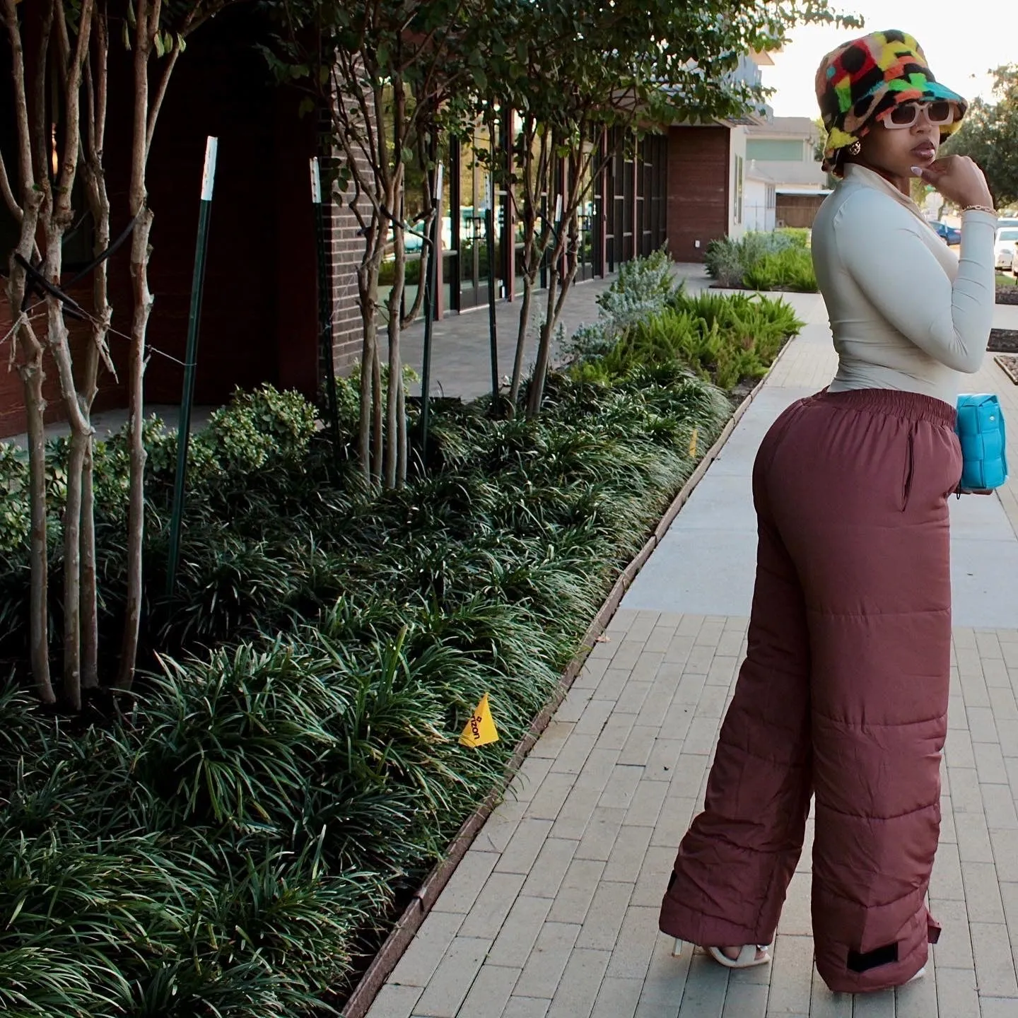Bubble Bottom Pants (brown)