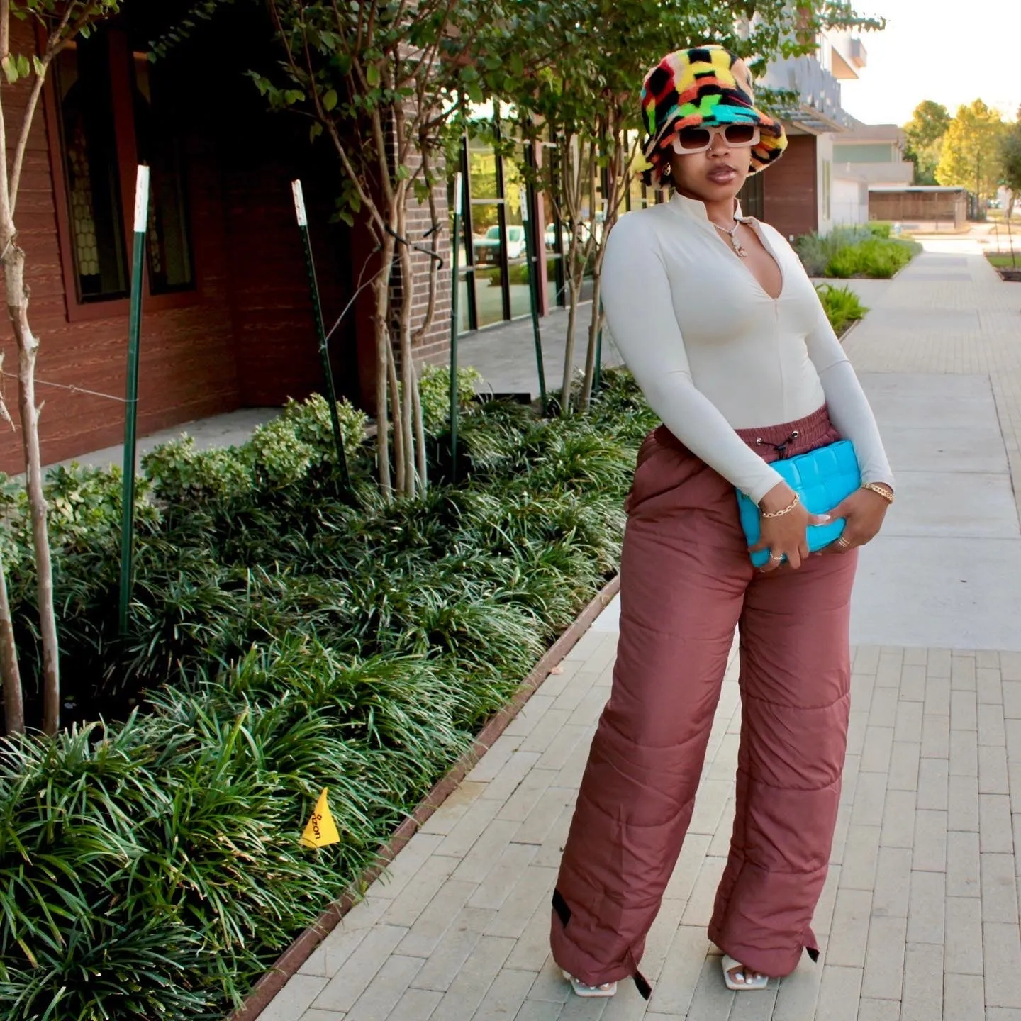Bubble Bottom Pants (brown)