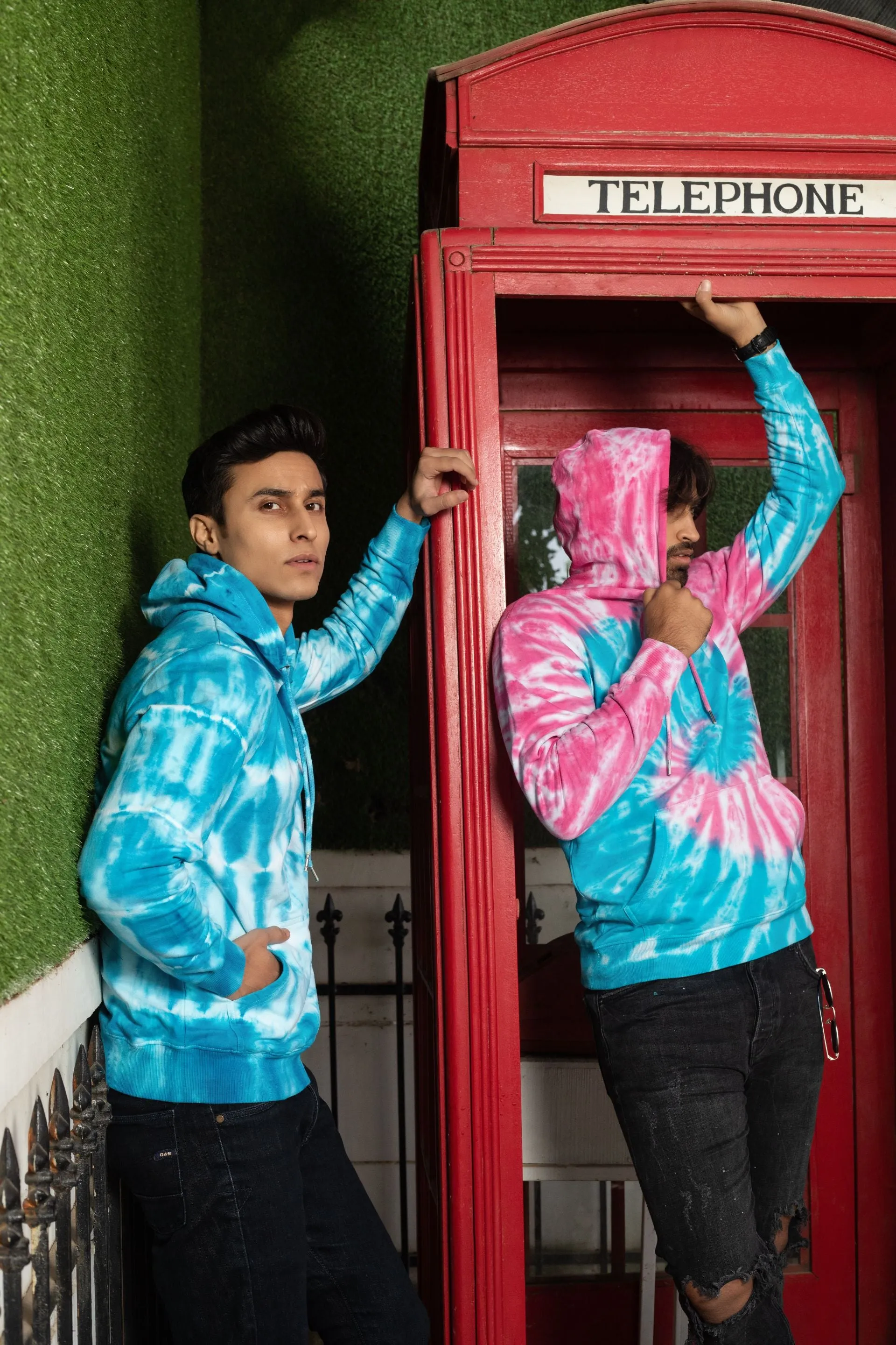 Firangi Yarn Super Soft Cotton Tie&Dye Blue and Pink Ombre Hoodie With Kangaroo Pockets