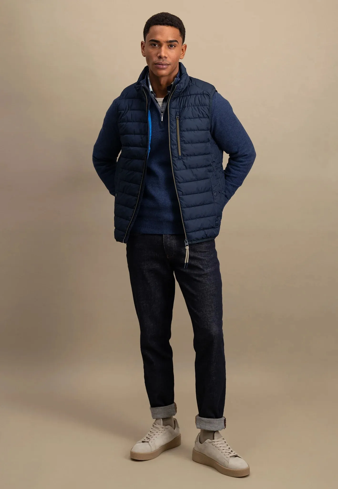 FYNCH HATTON Quilted Gilet - Men's – Dark Navy