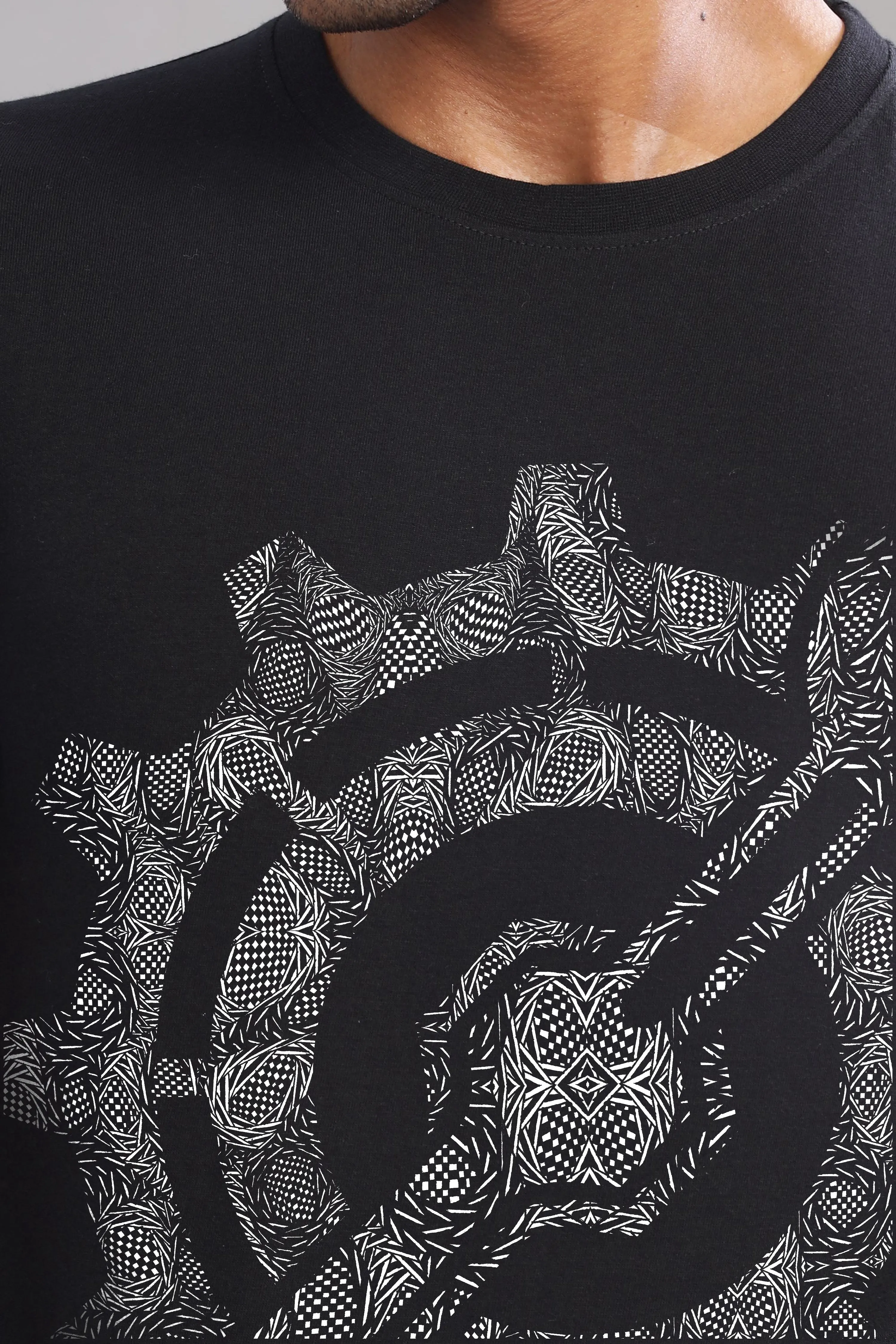 Gears and Graphite T-Shirt - 100% Cotton Crewneck Half Sleeve