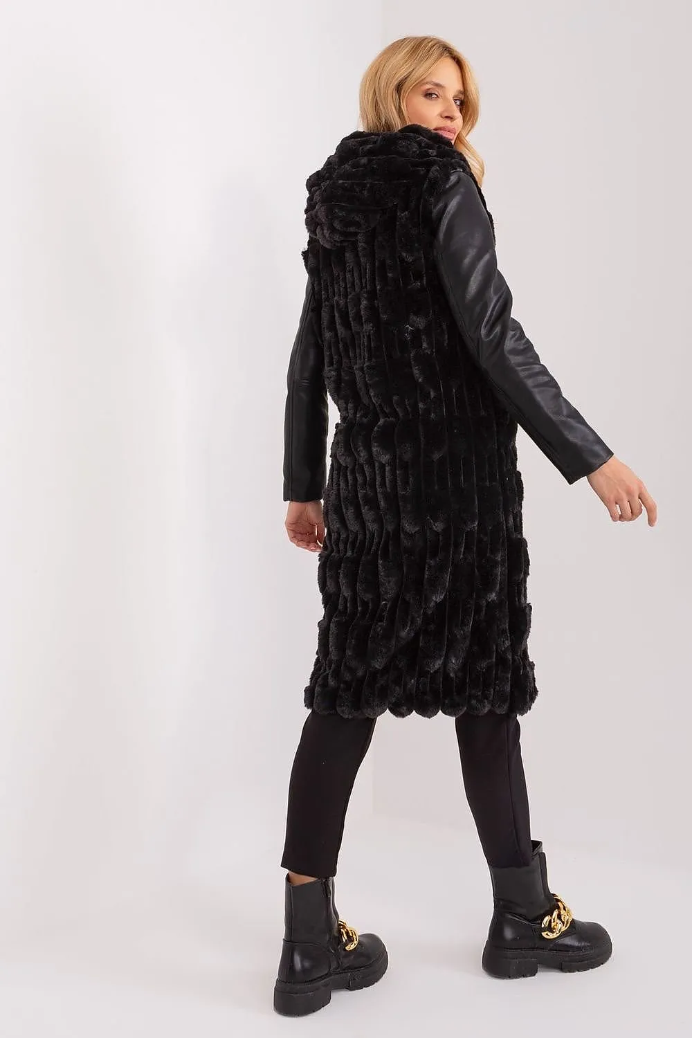 Gilet model 200522 AT