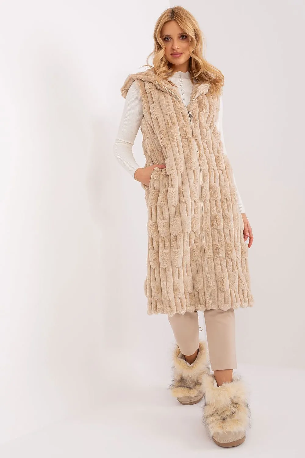 Gilet model 200522 AT