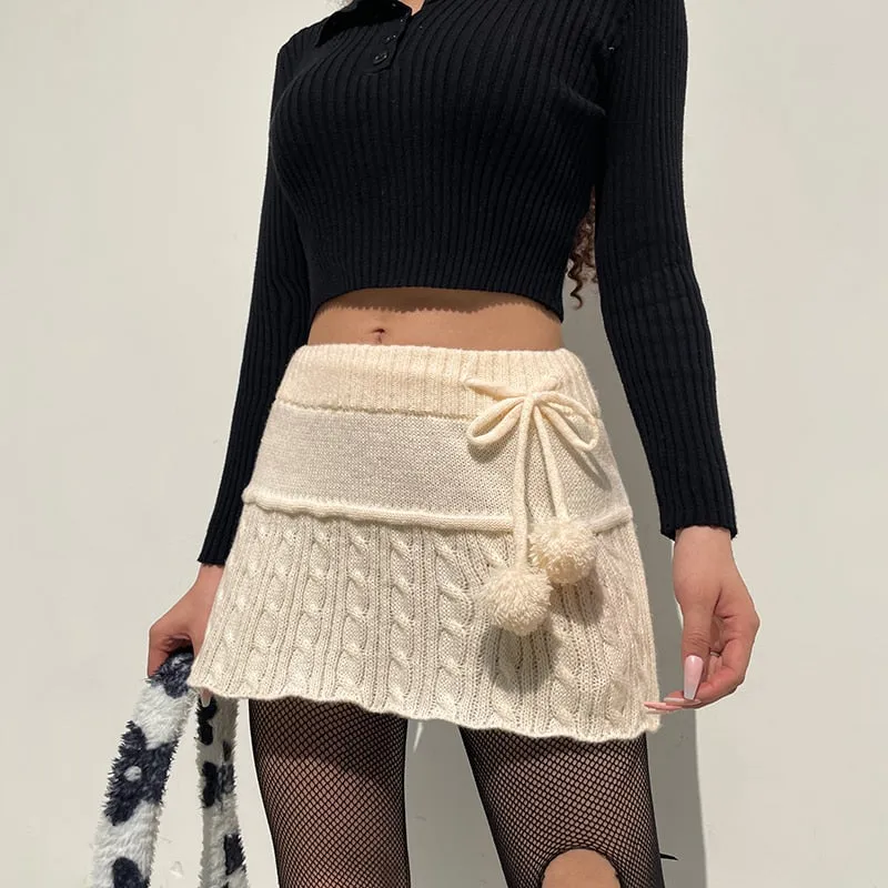 Knitted Low Waist Short Skirt