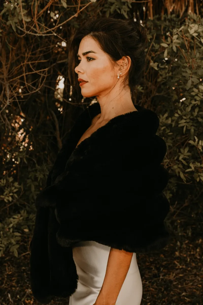 Noir Faux Fur Cape