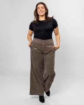 Saddle Wide Leg Corduroy Pant