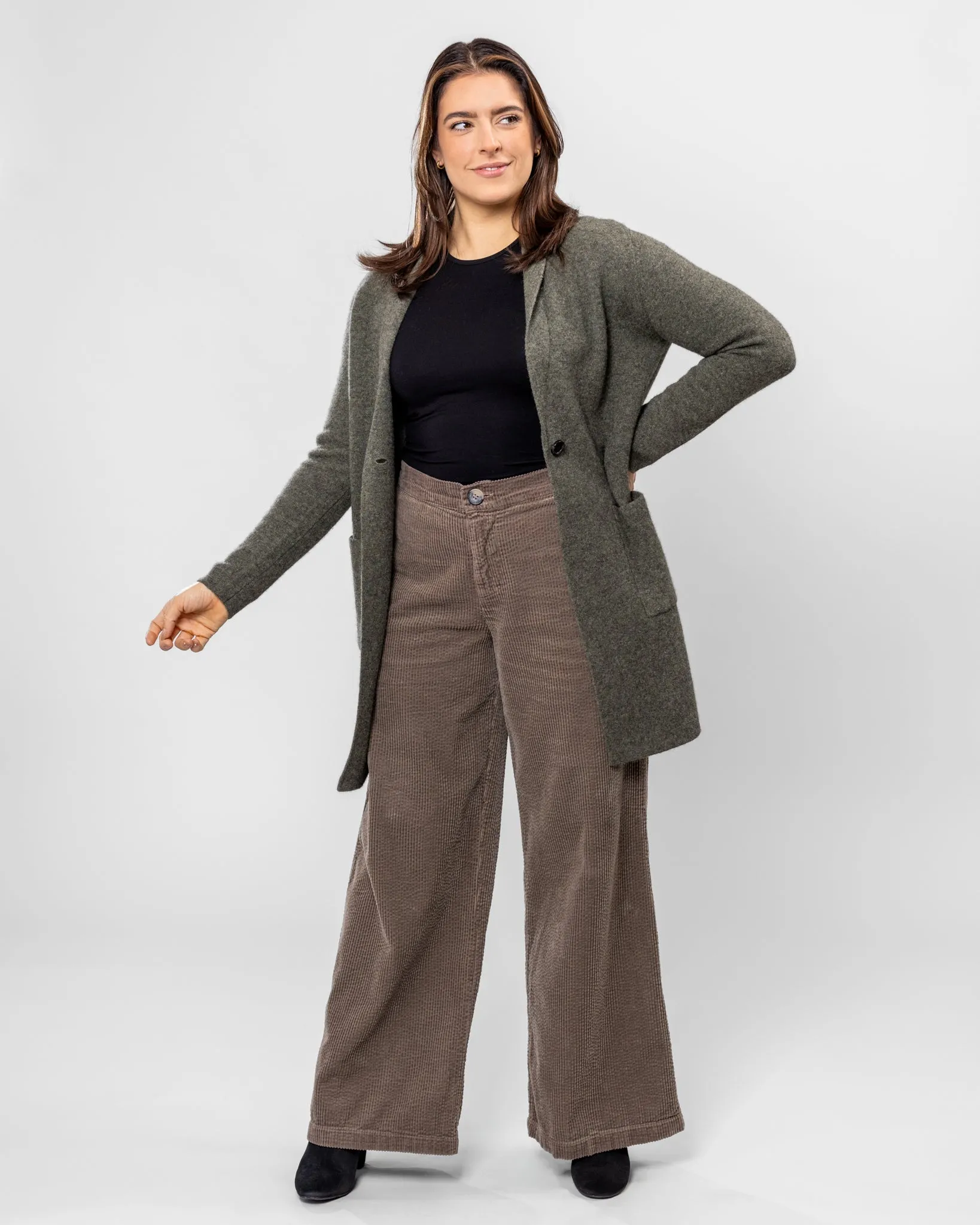 Saddle Wide Leg Corduroy Pant