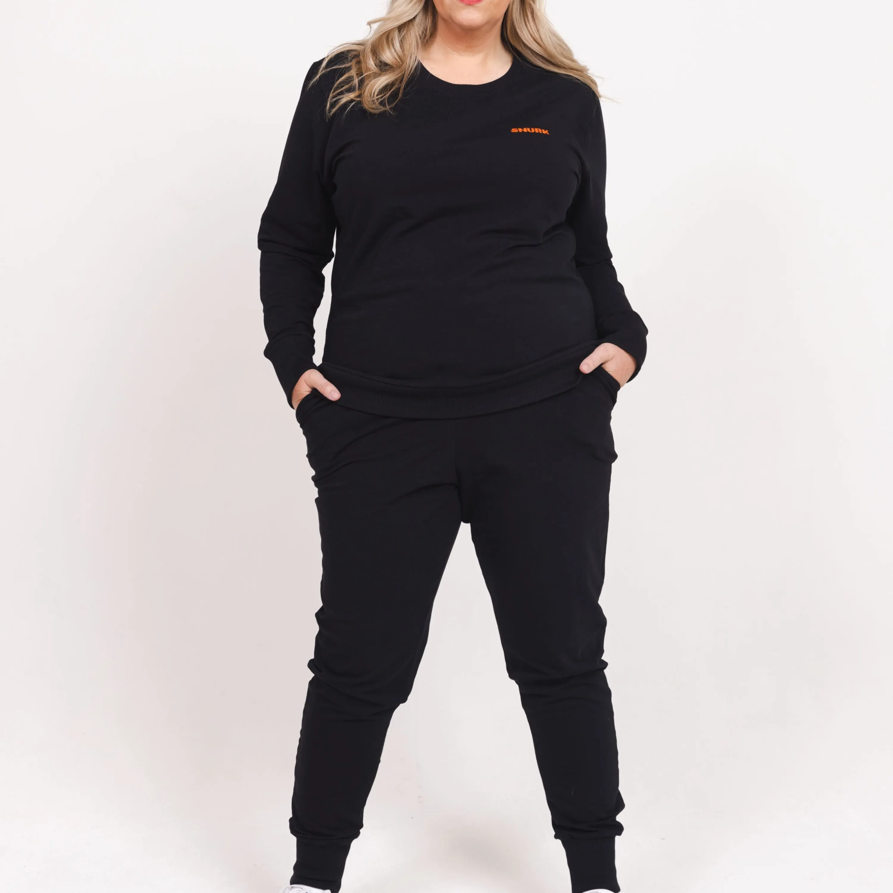 SNURK uni black pants ladies