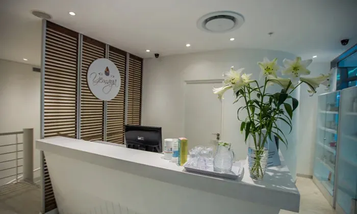 Teeth whitening session
