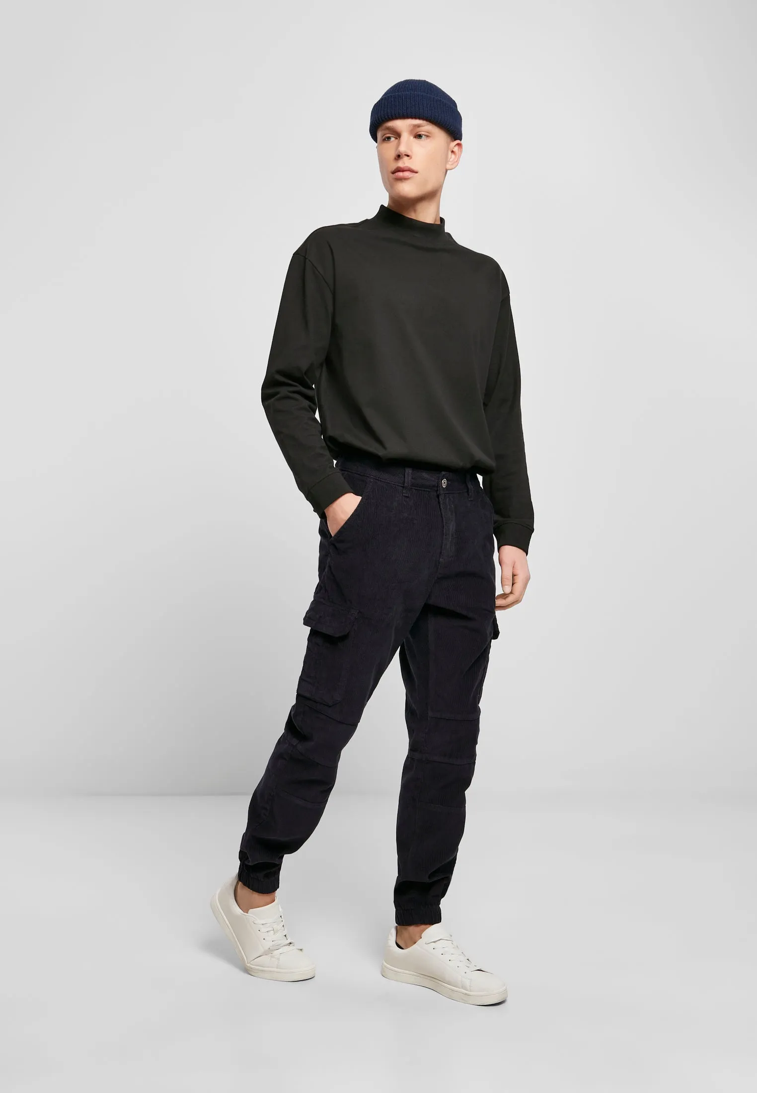UC Corduroy Cargo Jogging Pants